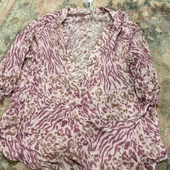 Forever 21 EUC Pink Animal Print V-Neck Swim Cover Up Size large - Picture 4 of 5